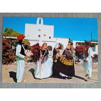 Этнография. Балеарские острова, Ибица, Сан-Хосе. Церковь и традиционные костюмв Ибицы