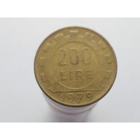 200 лир  Италия 1979  год  лот 45
