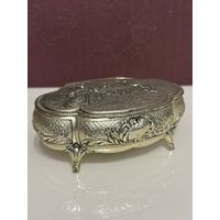 Шикарная старинная шкатулка, металл, Европа, много лотов с рубля