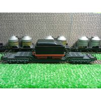 Железнодорожный транспортер с тендером  6-и осный  "TRIX EXPRESS"  Германия б/у 1/87 HO