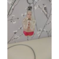 Елочная игрушка гимназист