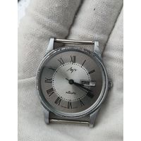 НАРУЧНЫЕ ЧАСЫ СССР ЛУЧ КВАРЦ