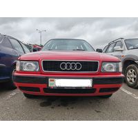 Стекла фар Ауди 80 В4.