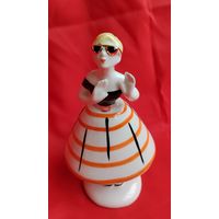 Фарфоровая статуэтка Склочница Сплетница ЛФЗИ СССР . Торги с рубля