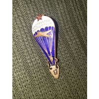 Значок  Инструктор парашютист