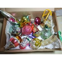 Елочные игрушки лотом с рубля