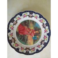 Настенная фарфоровая тарелка