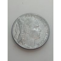 Италия 5 лир 1949 года .
