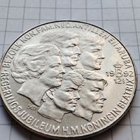 Нидерланды 10 ЭКЮ  1992 года . Королевский визит на Антильские острова. Тираж 25 000 экз.