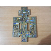 Крест. Распятие с предстоящими.