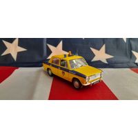 ВАЗ-2101 Жигули в окраске милиции СССР deagostini 1:43