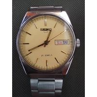 Часы наручные Seiko и Oreintex.