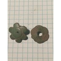 Старые накладки на кожу.