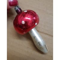 Игрушка ёлочная Мухомор, стекло. СССР