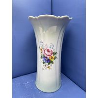 Винтажная ваза Добруш  фарфор