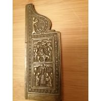 Правая створка от складня