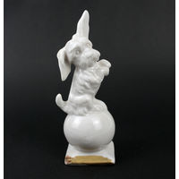 Статуэтка 'Собачка на шаре', фарфор, Германия, 1955-1960 гг.