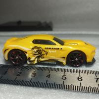 ZURY Metal Machines Coches 5  1:64,  7,5 см пластик