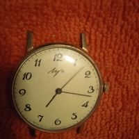 Часы Луч ультратонкие