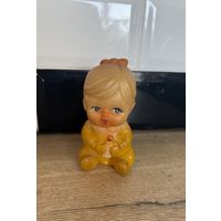 Игрушка девочка с бутылочкой резина винтаж СССР