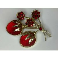 Брошь "Ледяная клубника" 1968г   Sarah Coventry