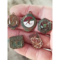 Старые значки бсср,тяжёлые,с рубля