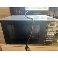 Нерабочая, сгорела !!! Микроволновка Panasonic Nnst254 M