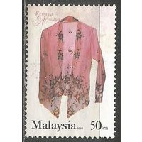 Малайзия. Национальная одежда. 2002г. Mi#1144.