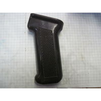 Рукоять АК бакелитовая.