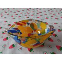 Масленка,соусница.Курица.