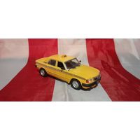 Машинка (модель) deagostini 1:43  ГАЗ-3110 Волга