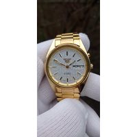 РЕДКИЕ ЧАСЫ SEIKO  НА ХОДУ РЕДКОСТЬ НЕ НОСИЛИСЬ СОСТОЯНИЕ  !!!  НА ХОДУ . Распродажа Коллекции !!! .Экспресс  Аукцион с РУБЛЯ    .Много лотов в продаже .