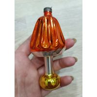 Елочные игрушки, стекло, лампа