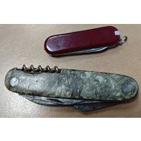 2 ножа перочинных. Совет и Швейцарец