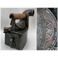 Очень приличный чугунный утюг "Slowianin konskie" размер "7".