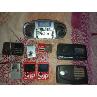 Игровые приставки,радиоприемники( лот)