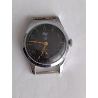 Часы СССР свет