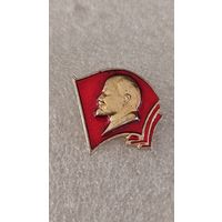 Значек знак Ленин,200 лотов с 1 рубля!!!