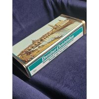 Коробка от дрезденского рождественского пирога Штолен.