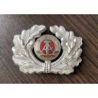 Кокарда армии ГДР