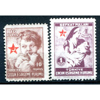 Турция - 1946/47г. - благотворительные марки лиги Красного Полумесяца, помощь детям - 2 марки - MH, чистая, без клея. #4-W2-122-A-1