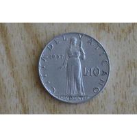 Ватикан 10 лир 1957 с 1 руб