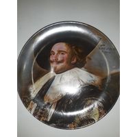 Тарелка настенная декоративная МФЗ 1994 " портрет молодого человека "