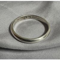 Кольцо серебряное 925 пробы. 29