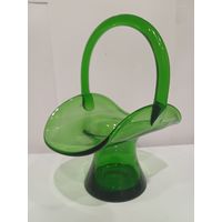 Все лоты с 1р.Богемия ваза зеленое стекло