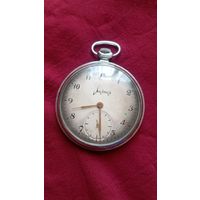 Редкие карманные часы. Молния. 50 гг. Тонкие. Рабочие.