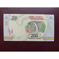 Мадагаскар 200 ариари 2022 UNC