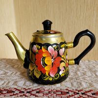 Заварочный чайник, металл, роспись под хохлому.