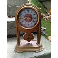 Часы настольные СССР