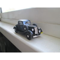 ГАЗ М-1 "Ударник" 1\43